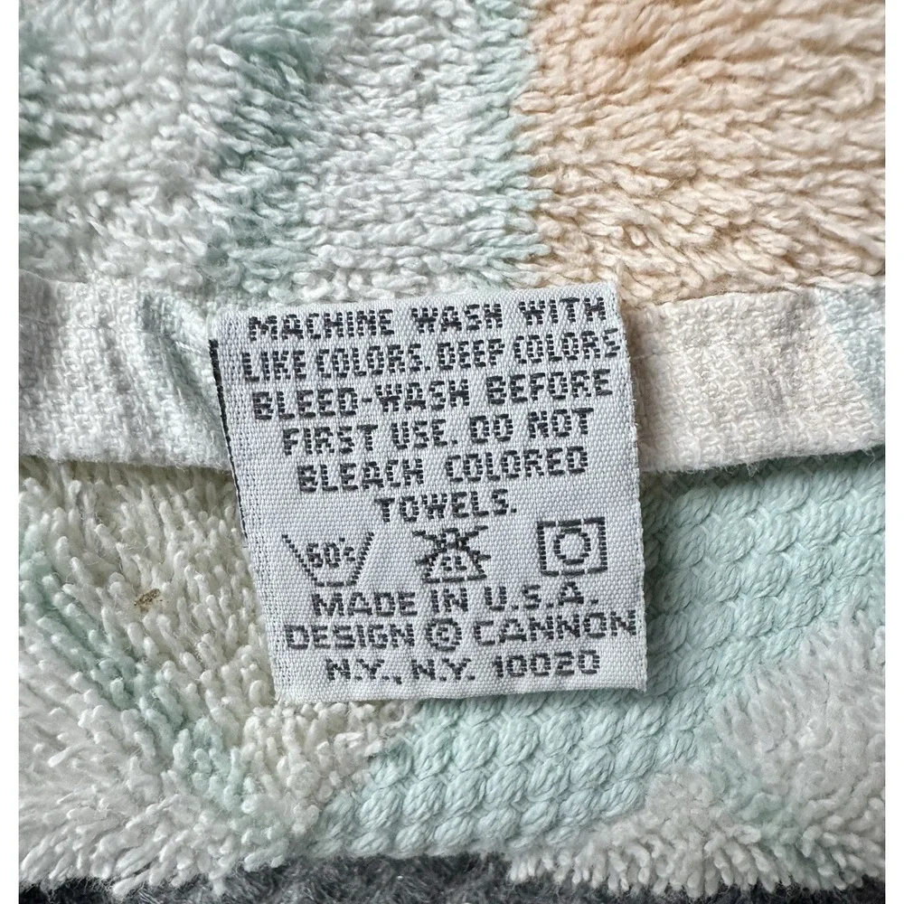 Vintage Cannon Embassy Bath Towel Set 24x45 Pastel Peach Mint Stripe USA Cotton